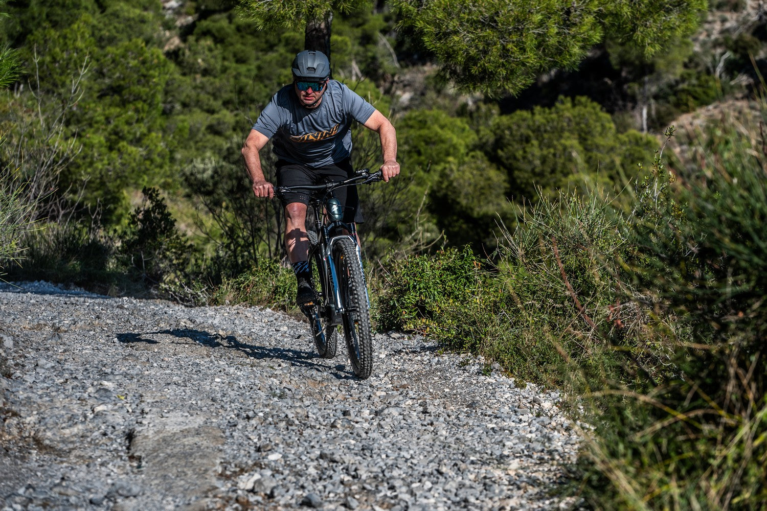 Pánsky dres Silvini MD1803 Denno