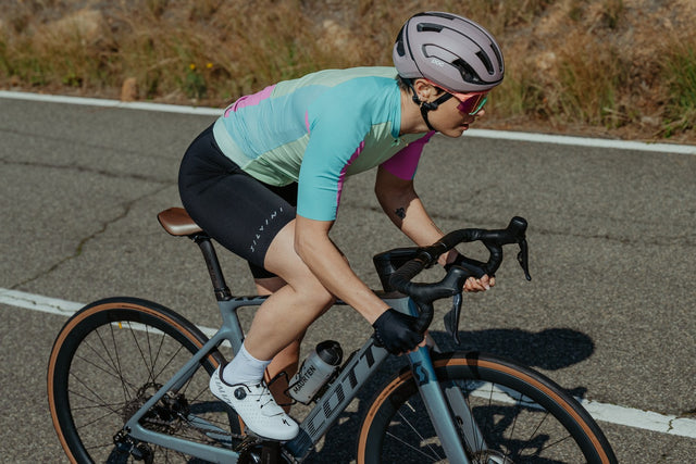 Dámske šortky Silvini WP2526 Sellia