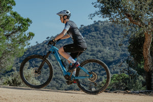 Dámske šortky Silvini WP2431 Alma