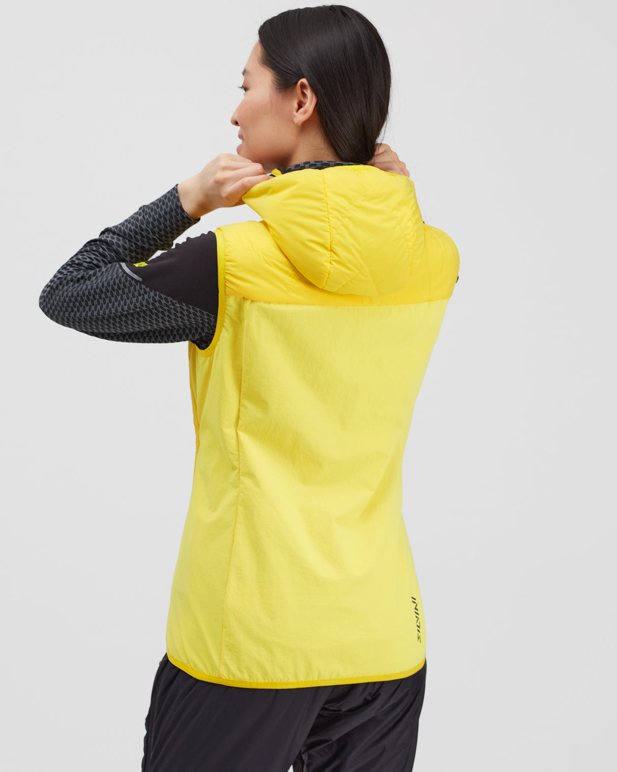 Dámska vesta Silvini WJ2105 Polara