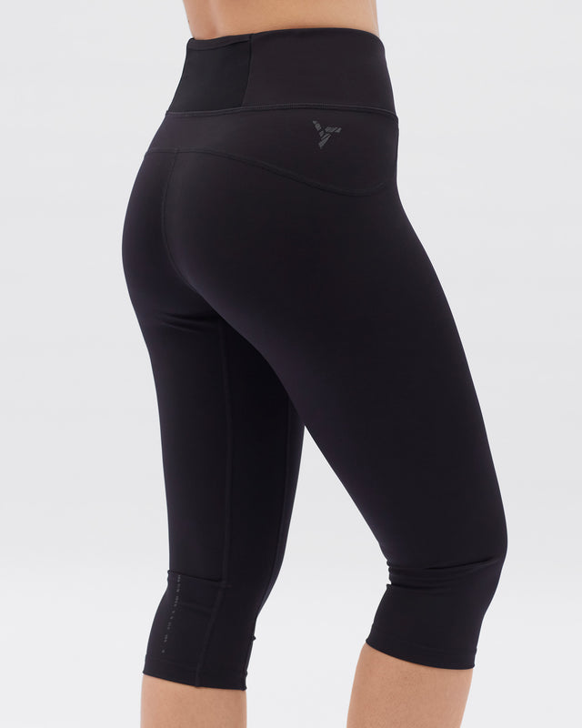 Dámske šortky Silvini WP2246 Luttana